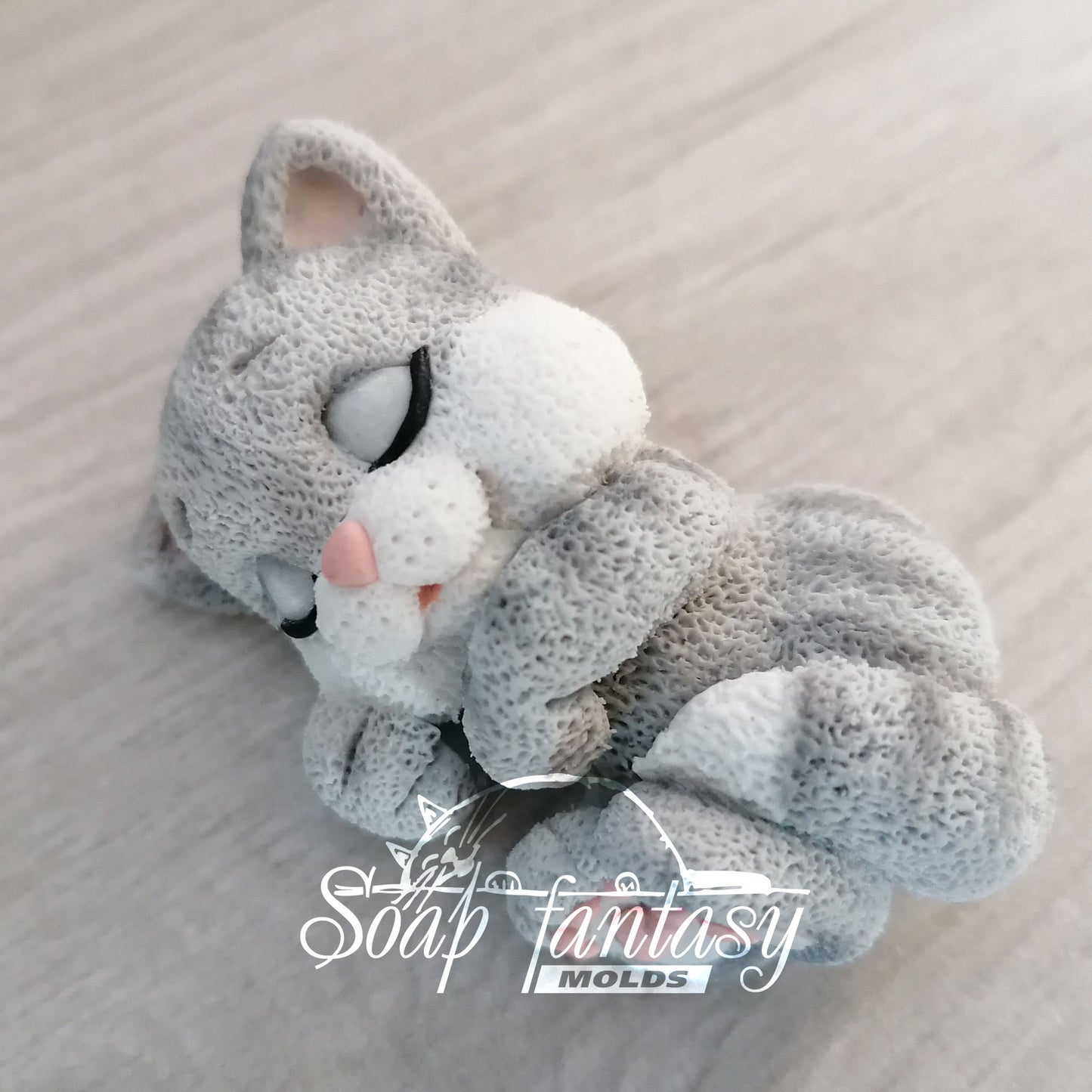 Sleeping little kitten purr-purr silicone mold for soap making