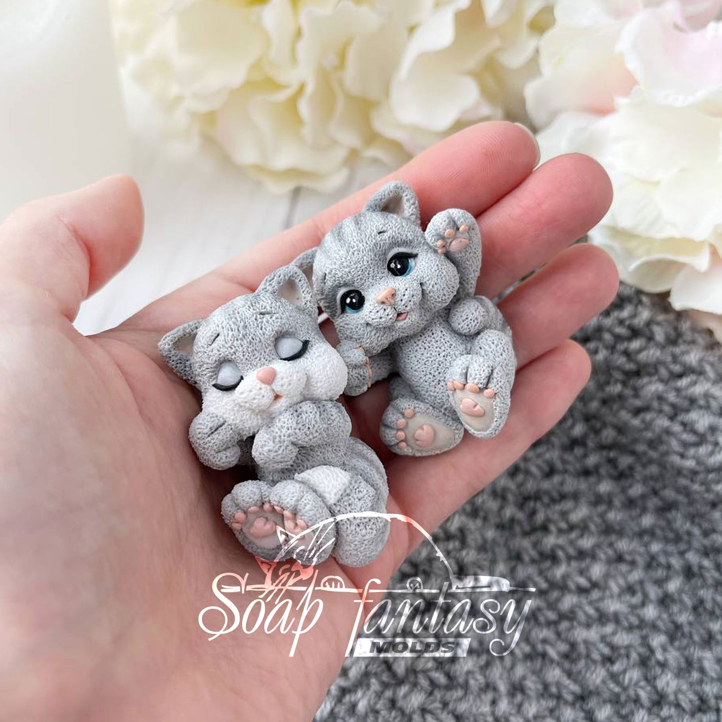Sleeping little kitten purr-purr silicone mold for soap making