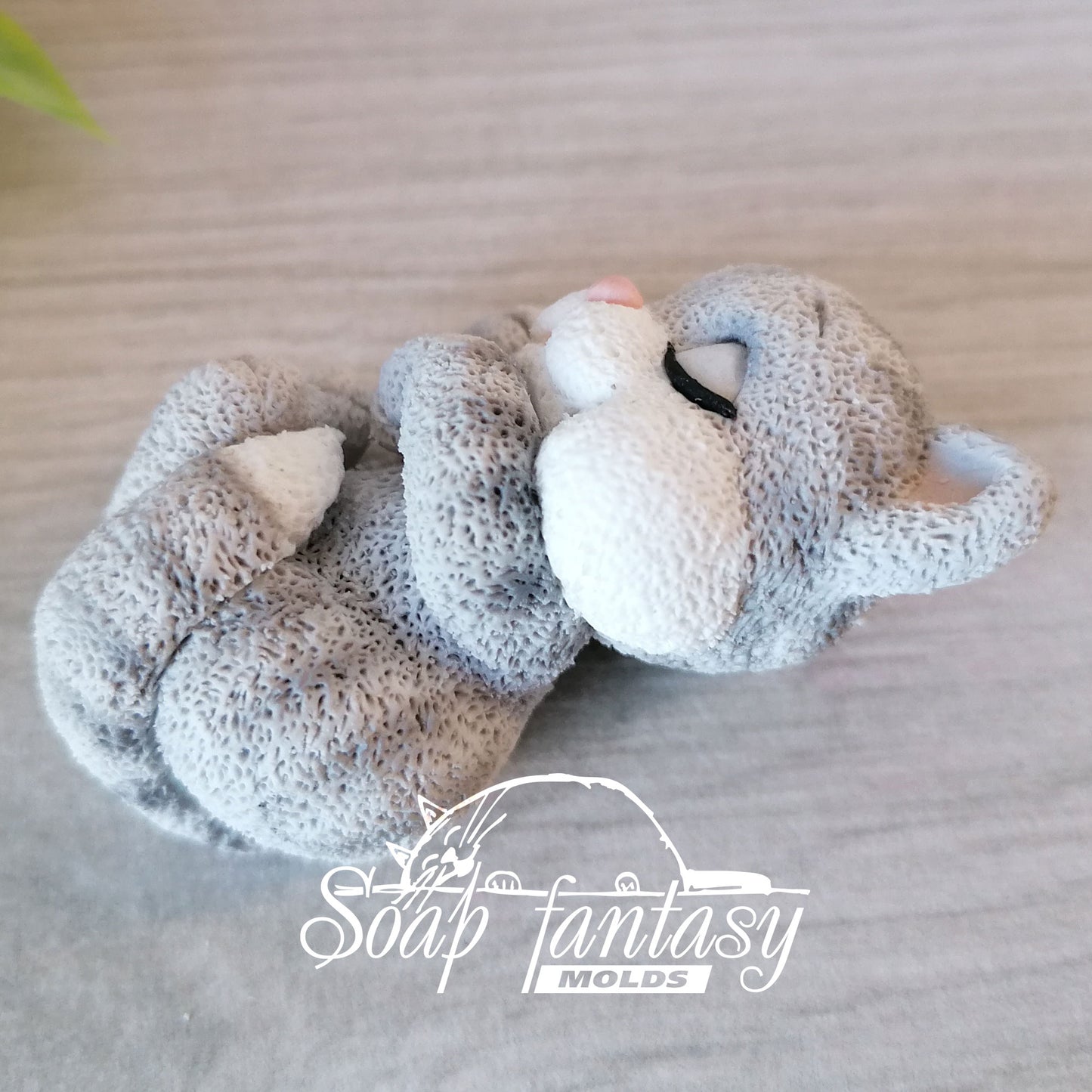 Sleeping little kitten purr-purr silicone mold for soap making