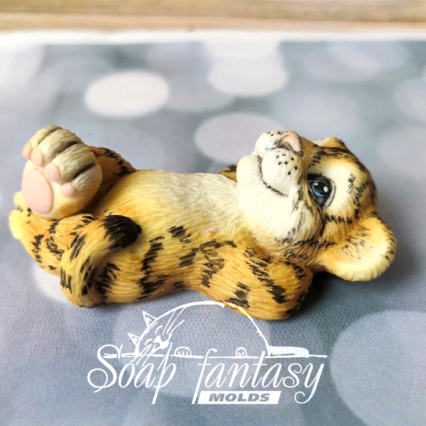 So cute resting tiger baby cub silicone mold for soap making