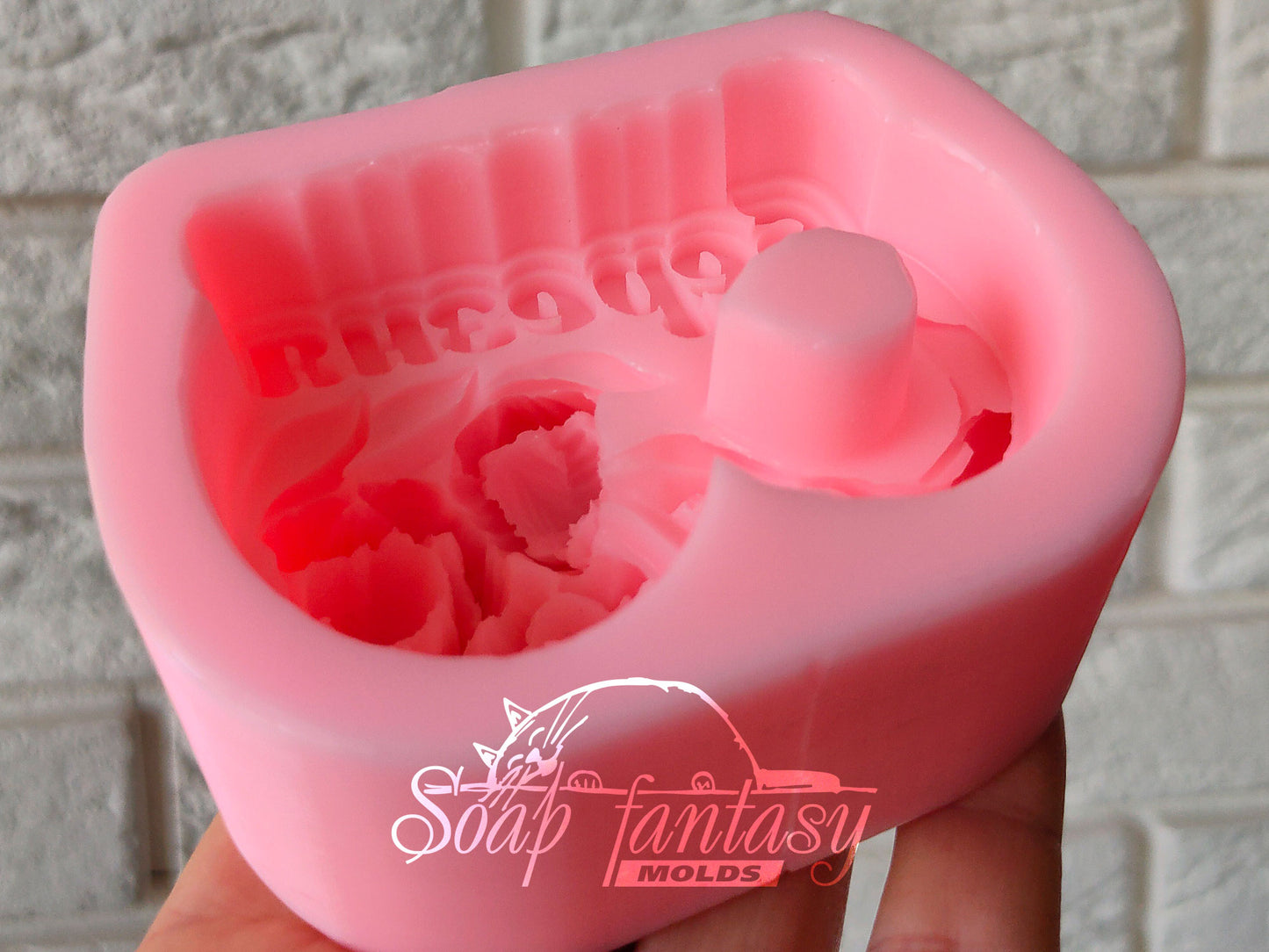 «8 березня» with a tulip silicone mold for soap making