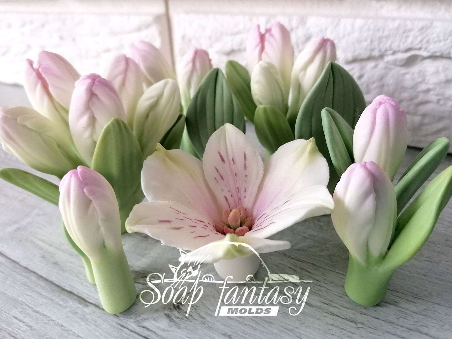 Alstroemeria lily 3 buds silicone mold (mould) for soap making and candle making