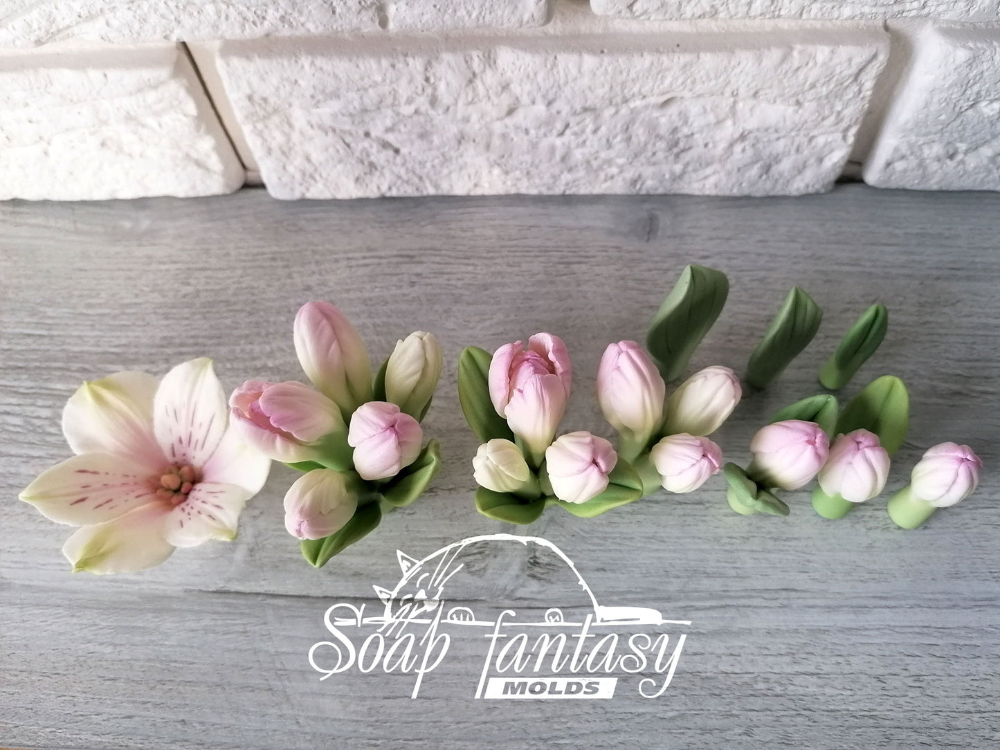 Alstroemeria lily 3 buds with leaves silicone mold (mould) for soap making and candle making