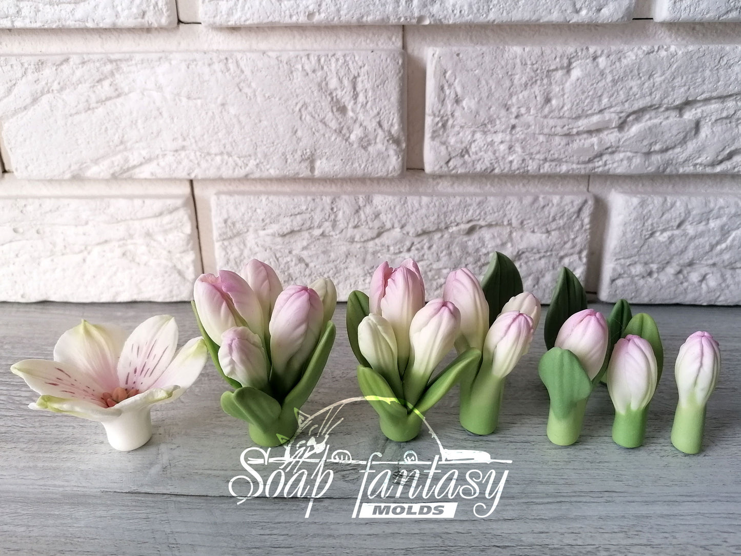 Alstroemeria lily 3 buds silicone mold (mould) for soap making and candle making