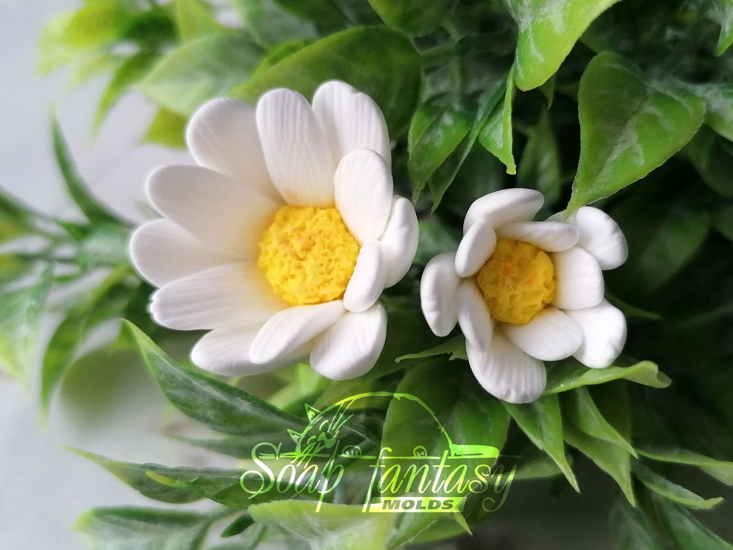 Little daisy flowers silicone mold for soap making