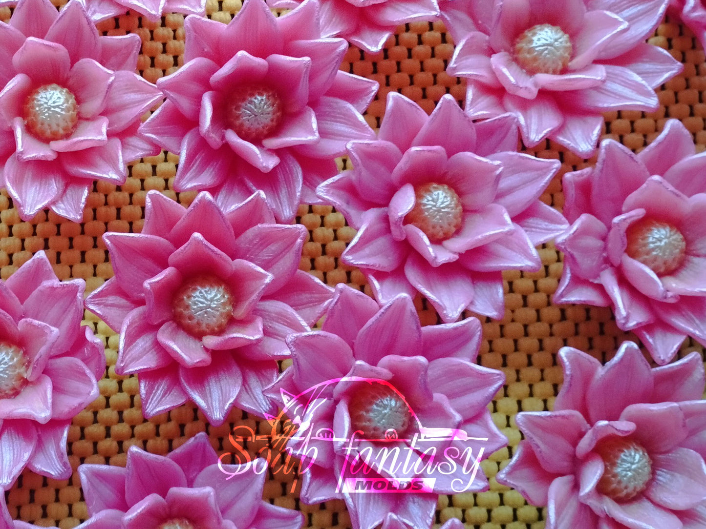 Dahlia "La Cierva" silicone mold for soap making