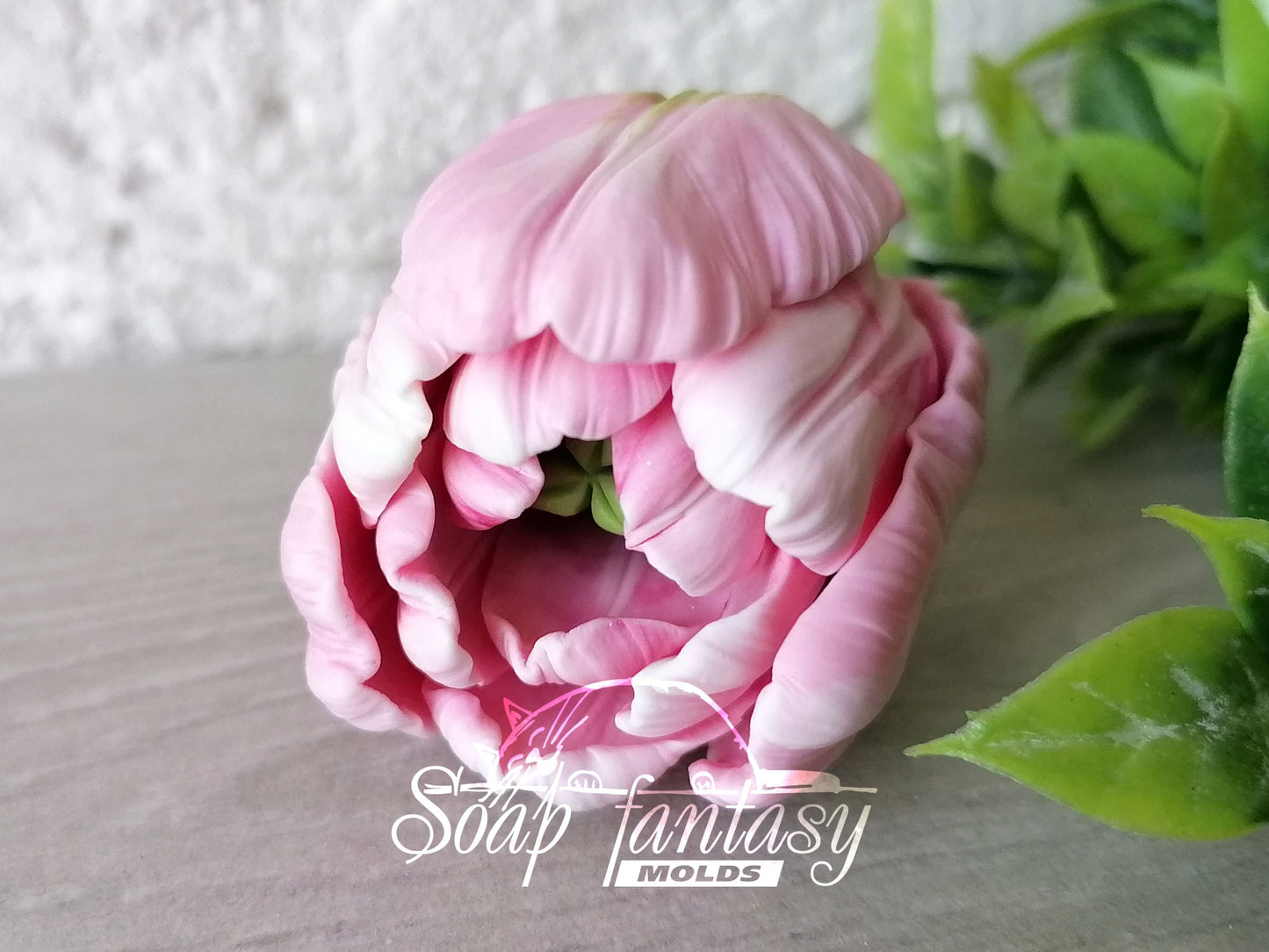 Tulip "Sweetheart" silicone mold for soap making