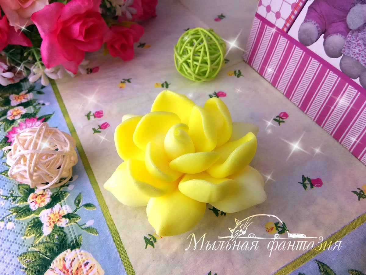 Delicate gardenia flower silicone mold for soap making