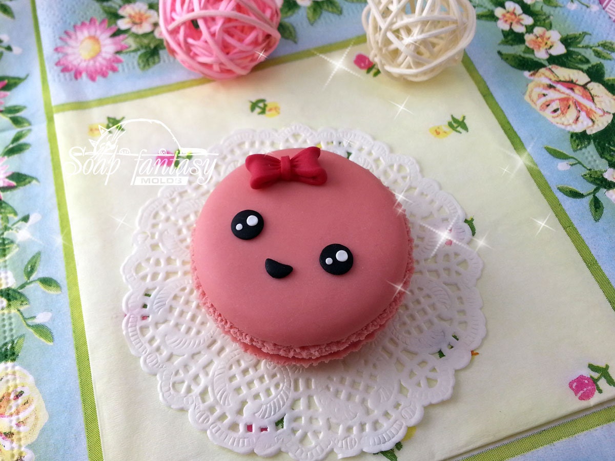 Smiling macaroon silicone mold for soap making