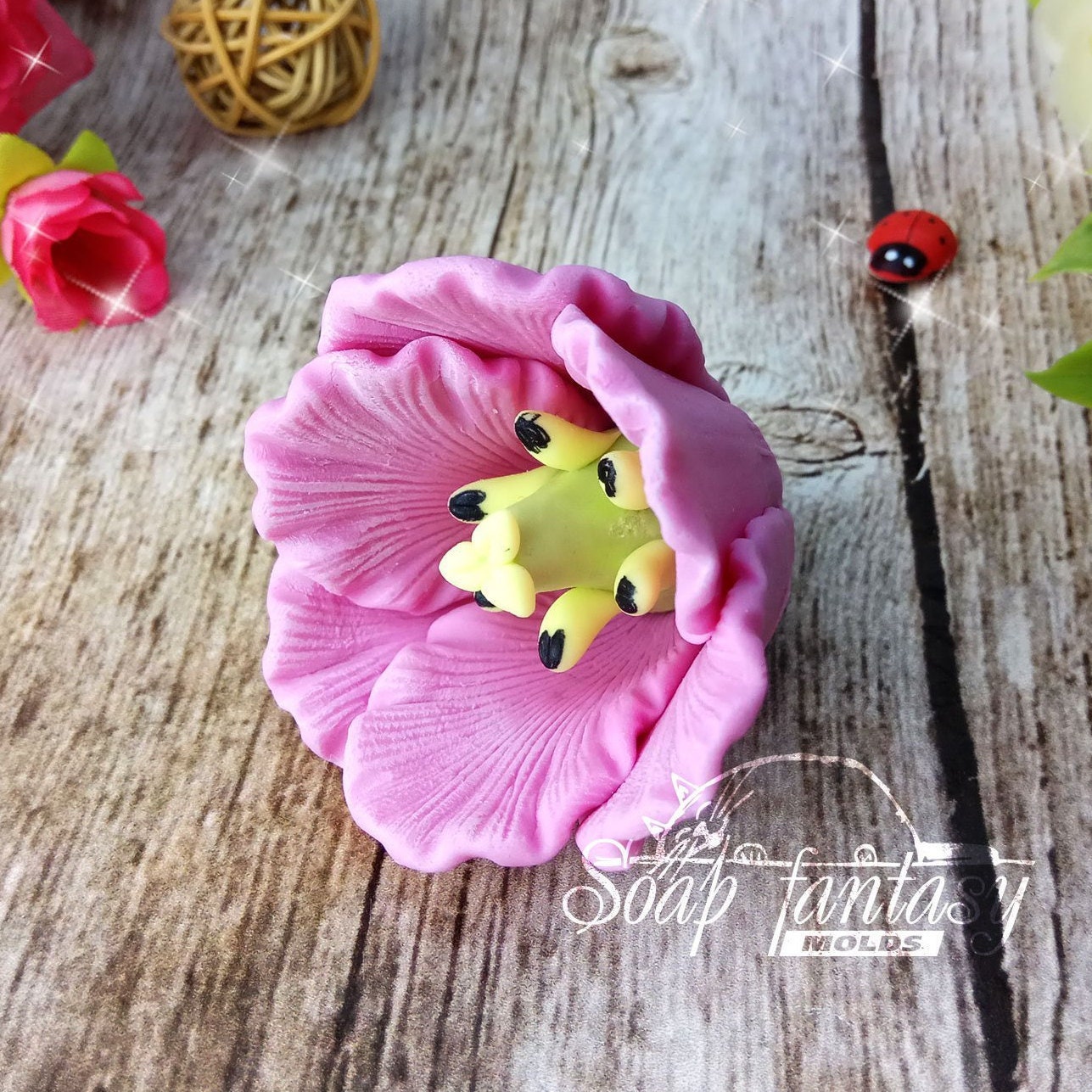 Wavy tulip Apeldoorn silicone mold for soap making