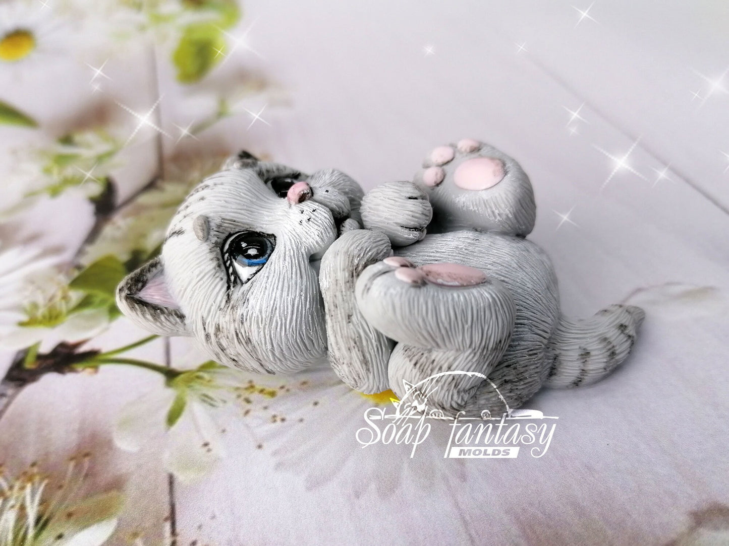 Baby kitten on the back silicone mold for soap making