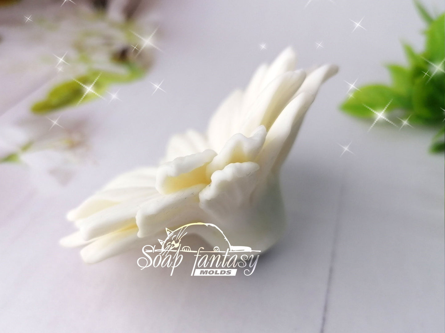Chrysanthemum daisy bloom silicone mold (mould) for soap making and candle making 