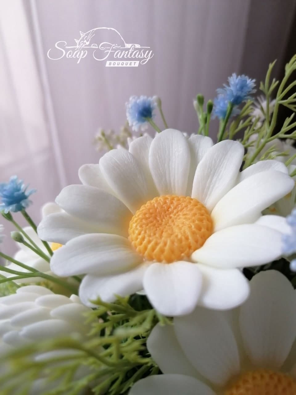 Happy daisy silicone mold (mould) for soap making and candle making