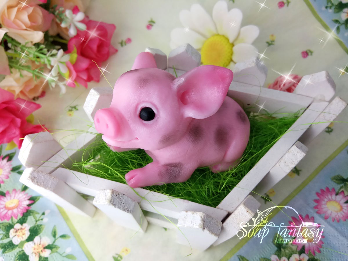 Funny pig silicone mold for soap making