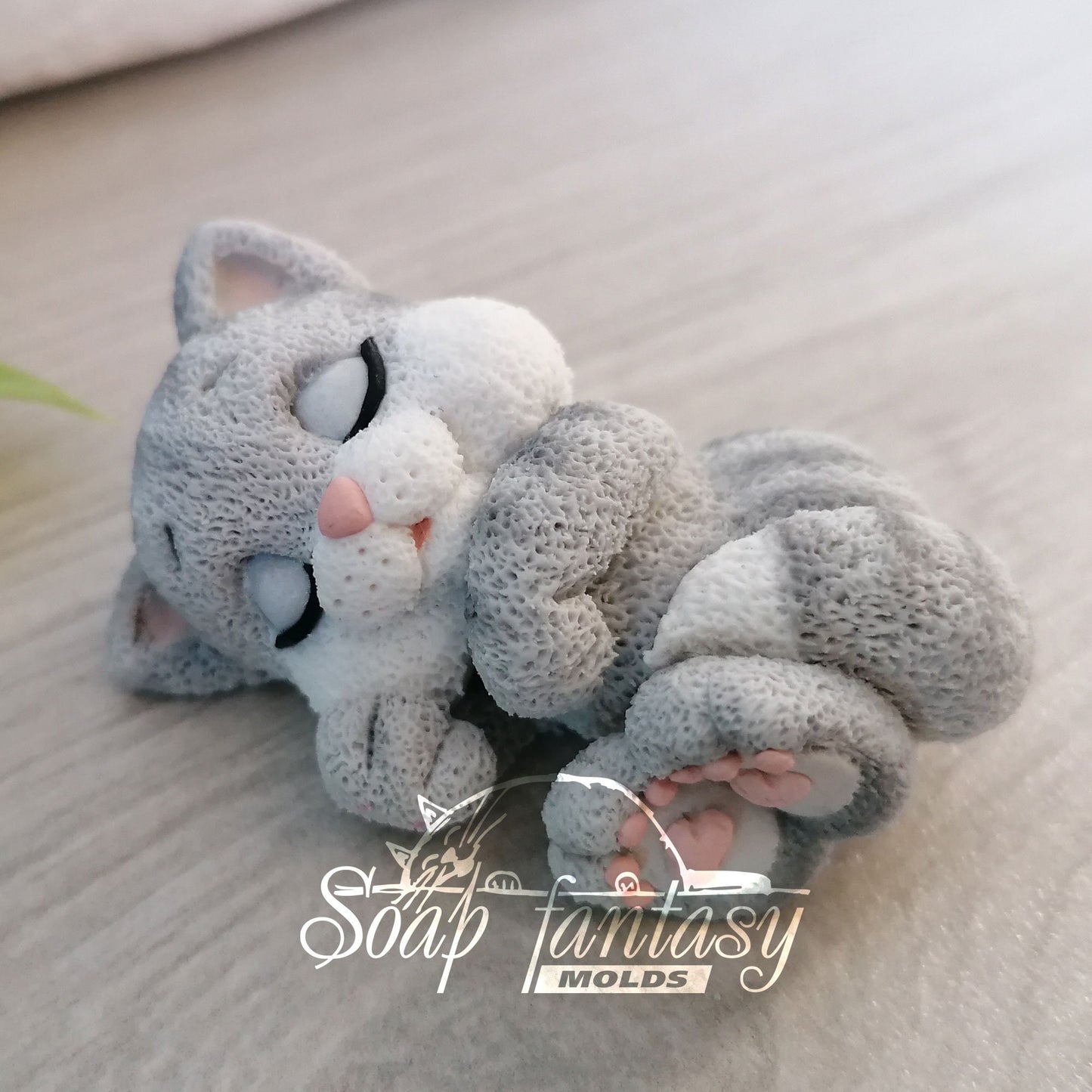 Sleeping little kitten purr-purr silicone mold for soap making