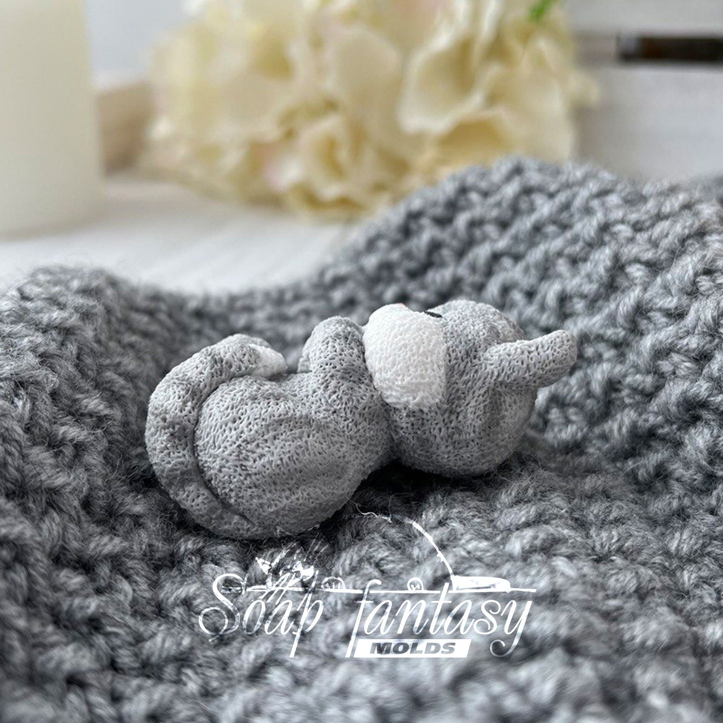 Sleeping little kitten purr-purr silicone mold for soap making