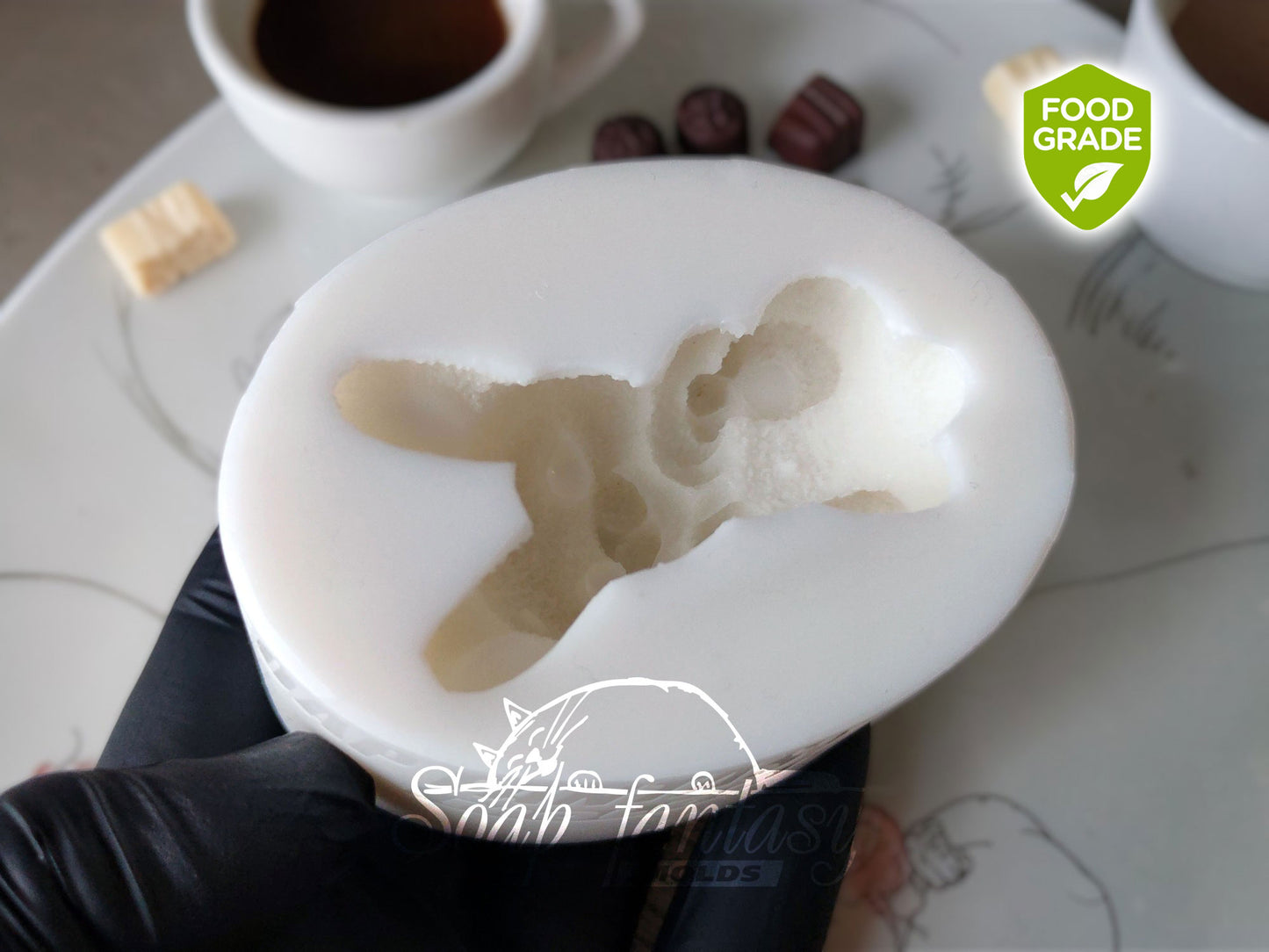 Easter Bunny Chocolate Mold – Rabbit Silicone Mold for Chocolate Figurines, Fondant, Sugar Paste – Bunny on the back