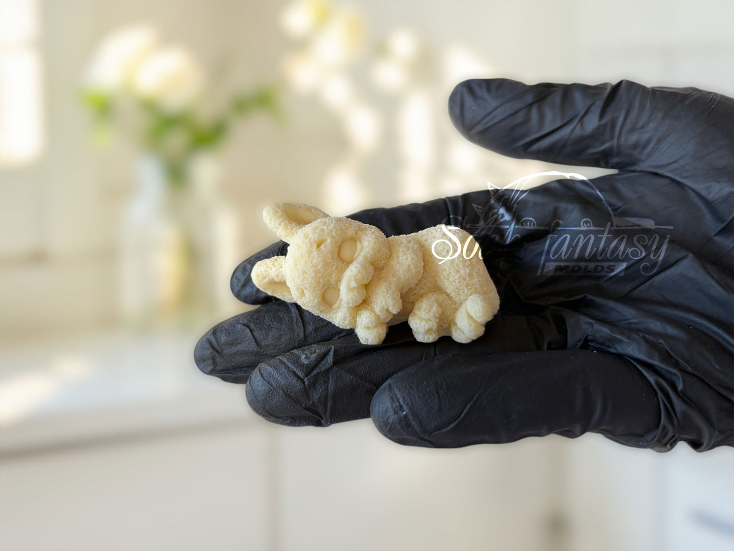 Mini Easter Bunny Chocolate Mold – 3D Silicone Rabbit for Candy & Fondant, Small Dessert Mold