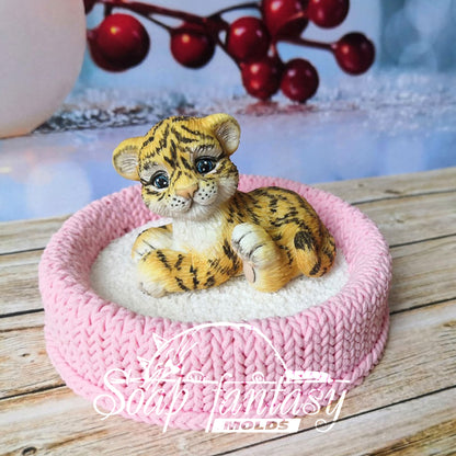 So cute sitting tiger baby cub silicone mold for soap making