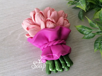 GARAGE SALE >> Tulips bouquet silicone mold for soap making