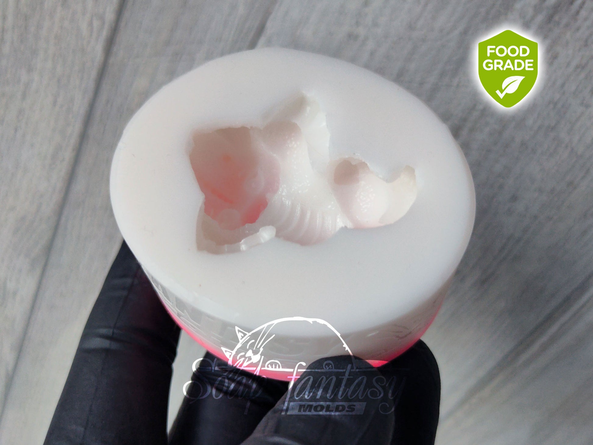 Dragon Silicone Mold – 3D Dragon Mold for Chocolate, Fondant, Marshmallow –&nbsp;Little Azur Dragon is Resting - Small Dessert Mold