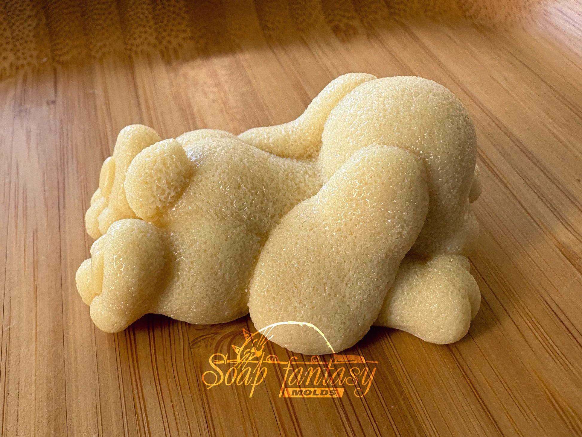 Bunny Silicone Mold – 3D Rabbit Mold for Chocolate, Fondant, Marshmallow – Easter Bunny On The Tummy – Food Grade Mold