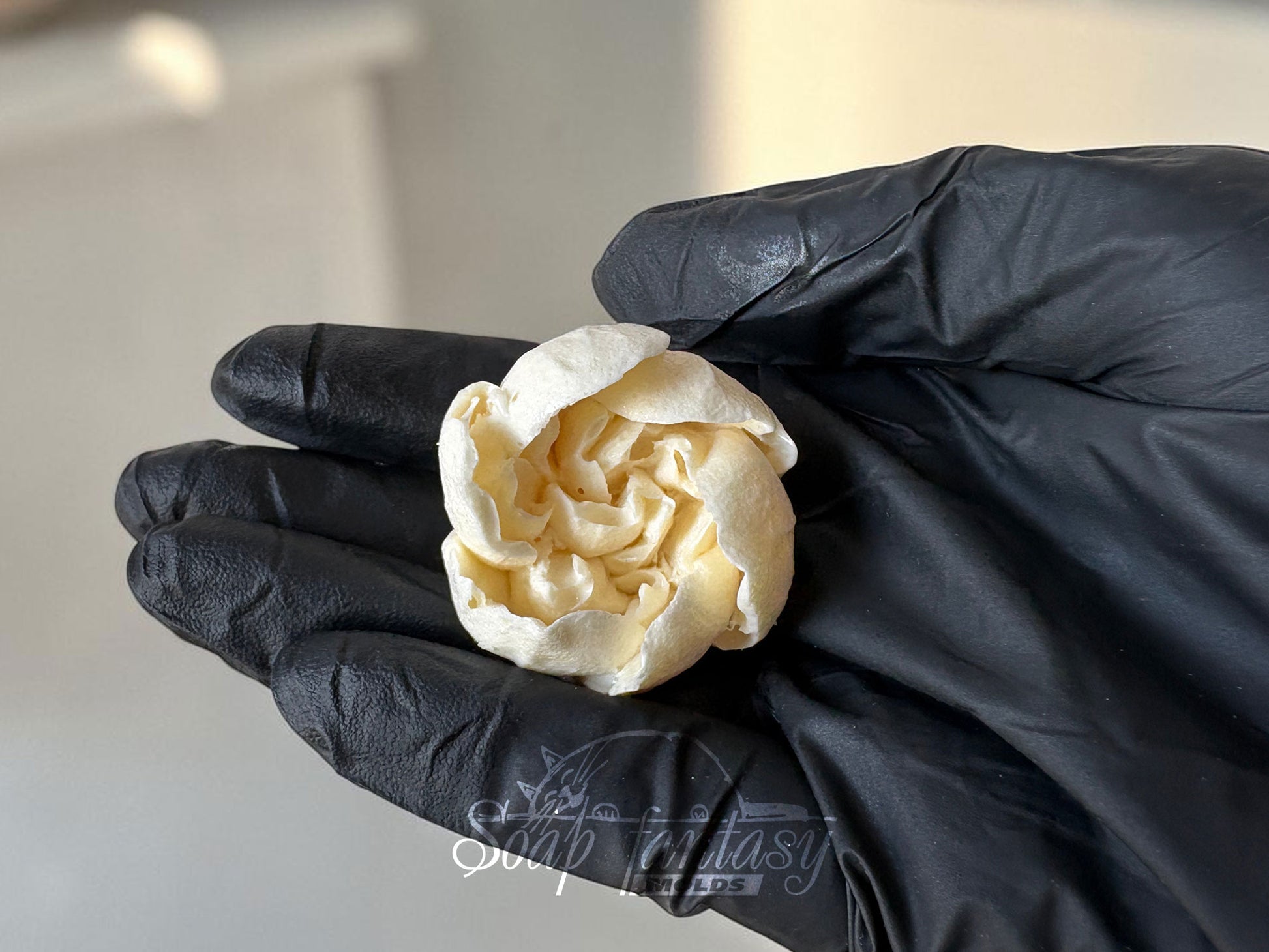 Peony Just-opening Bud "Luxurious" for Marshmallow Flowers, Food Grade Silicone Mold
