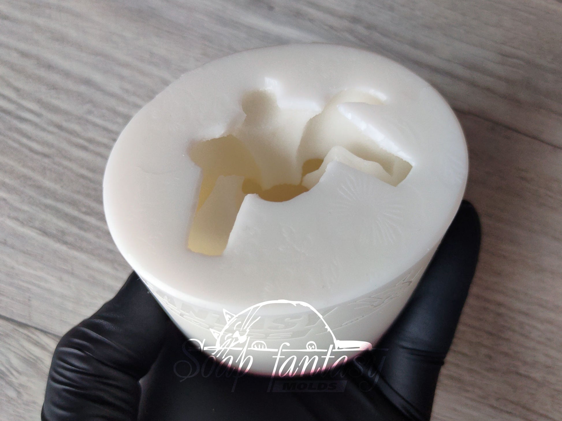 3D Easter Bunny Chocolate Mold, Rabbit Silicone Mold, Food Grade Mold for Chocolate & Fondant