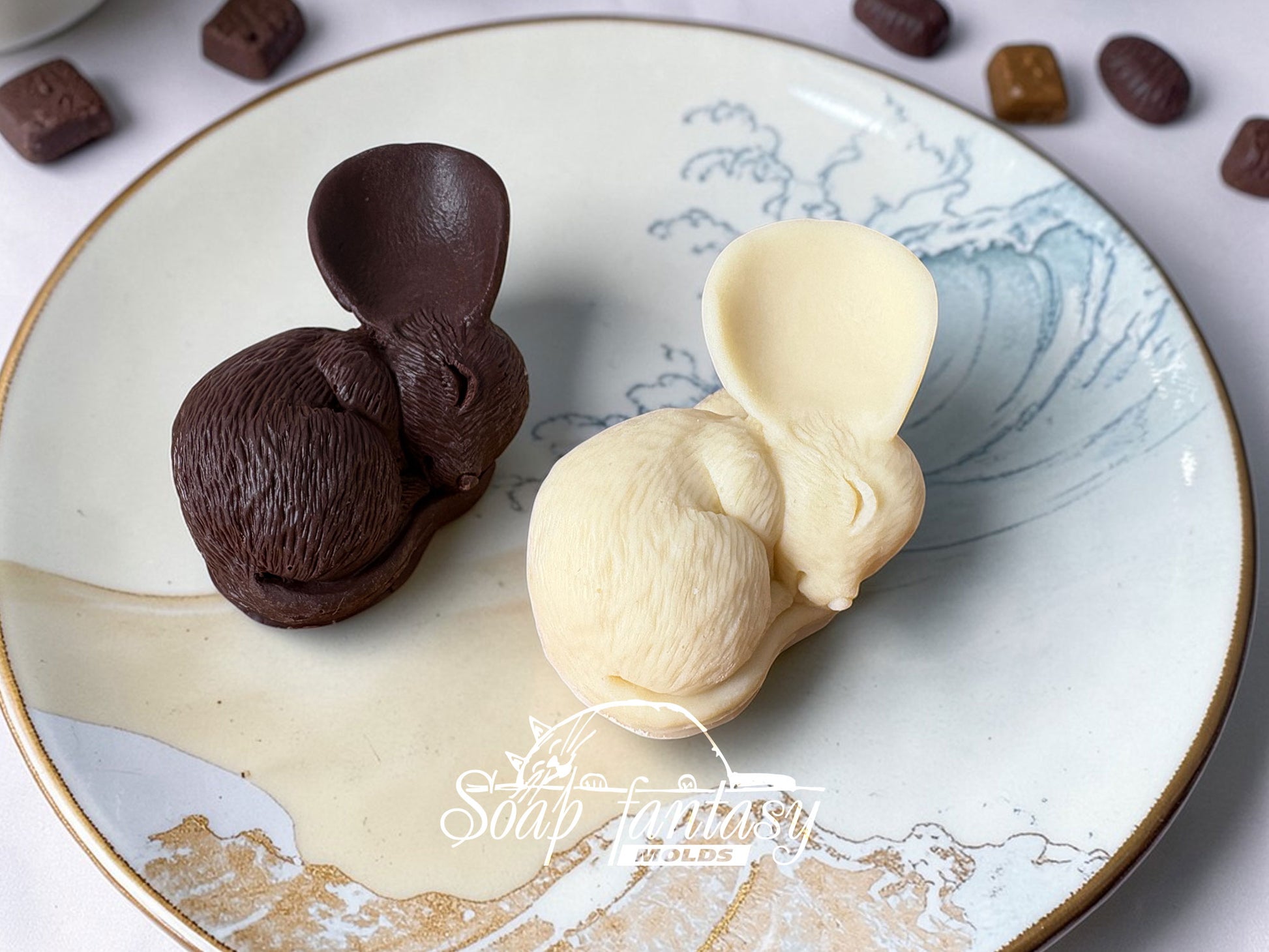 Food grade silicone 3D mold for Chocolate, Marshmallow, Candy & Fondant - Sleeping Tiny Mouse - Small Dessert Mold