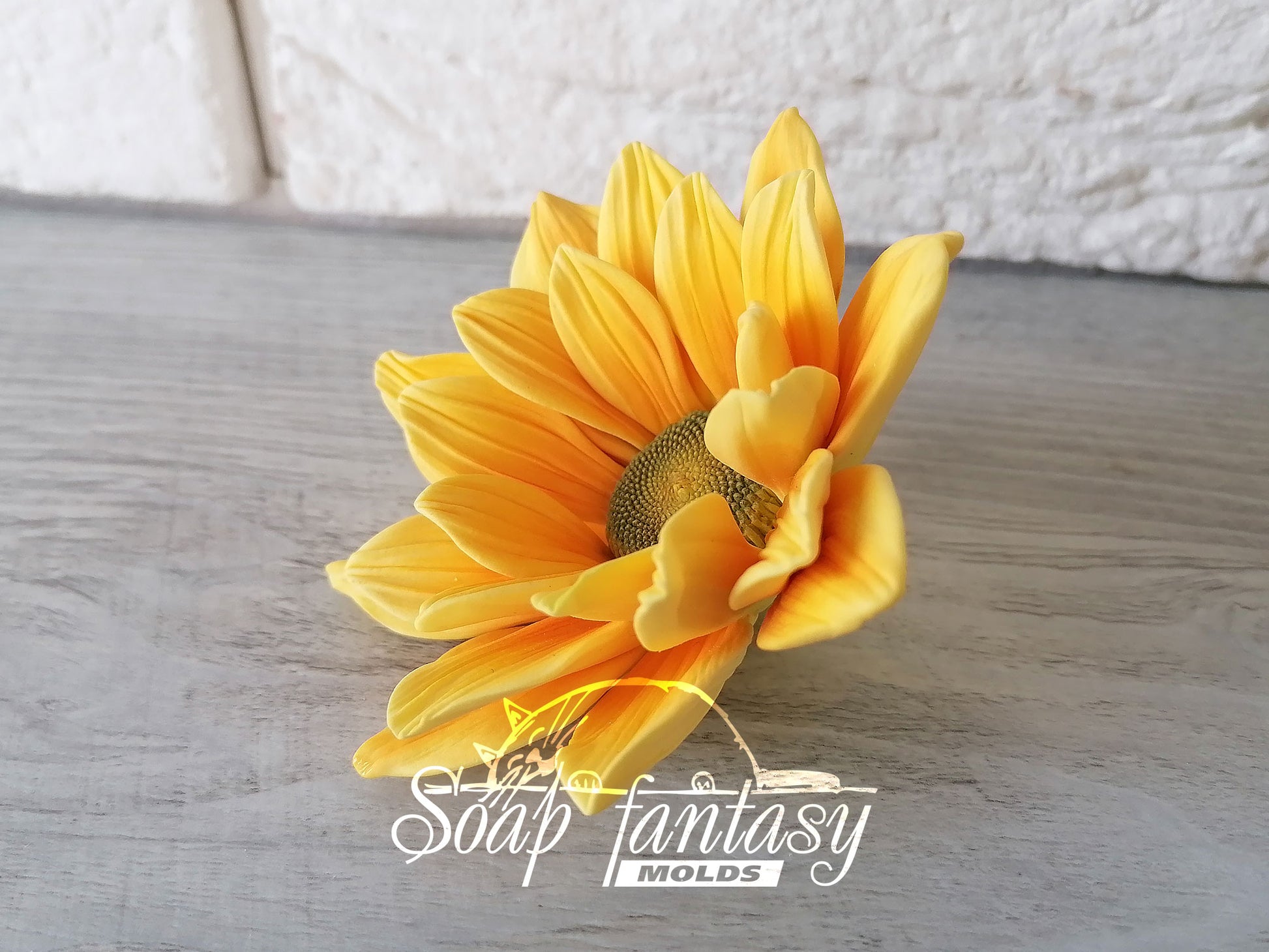 Sunny sunflower silicone mold for soap making