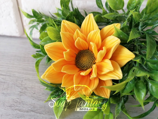 Sunny sunflower silicone mold for soap making