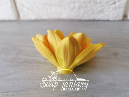 Sunny sunflower silicone mold for soap making