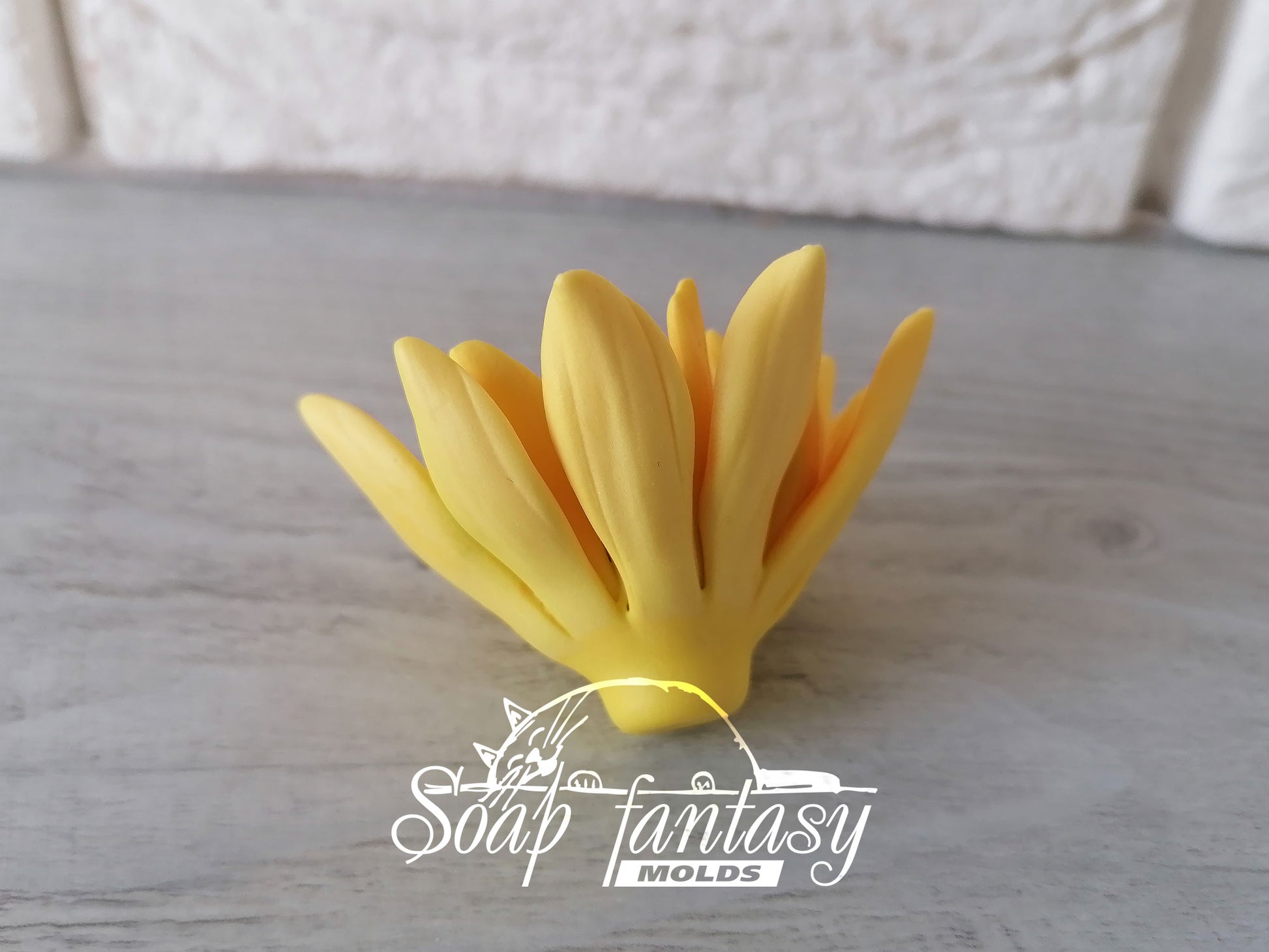 Sunny sunflower silicone mold for soap making