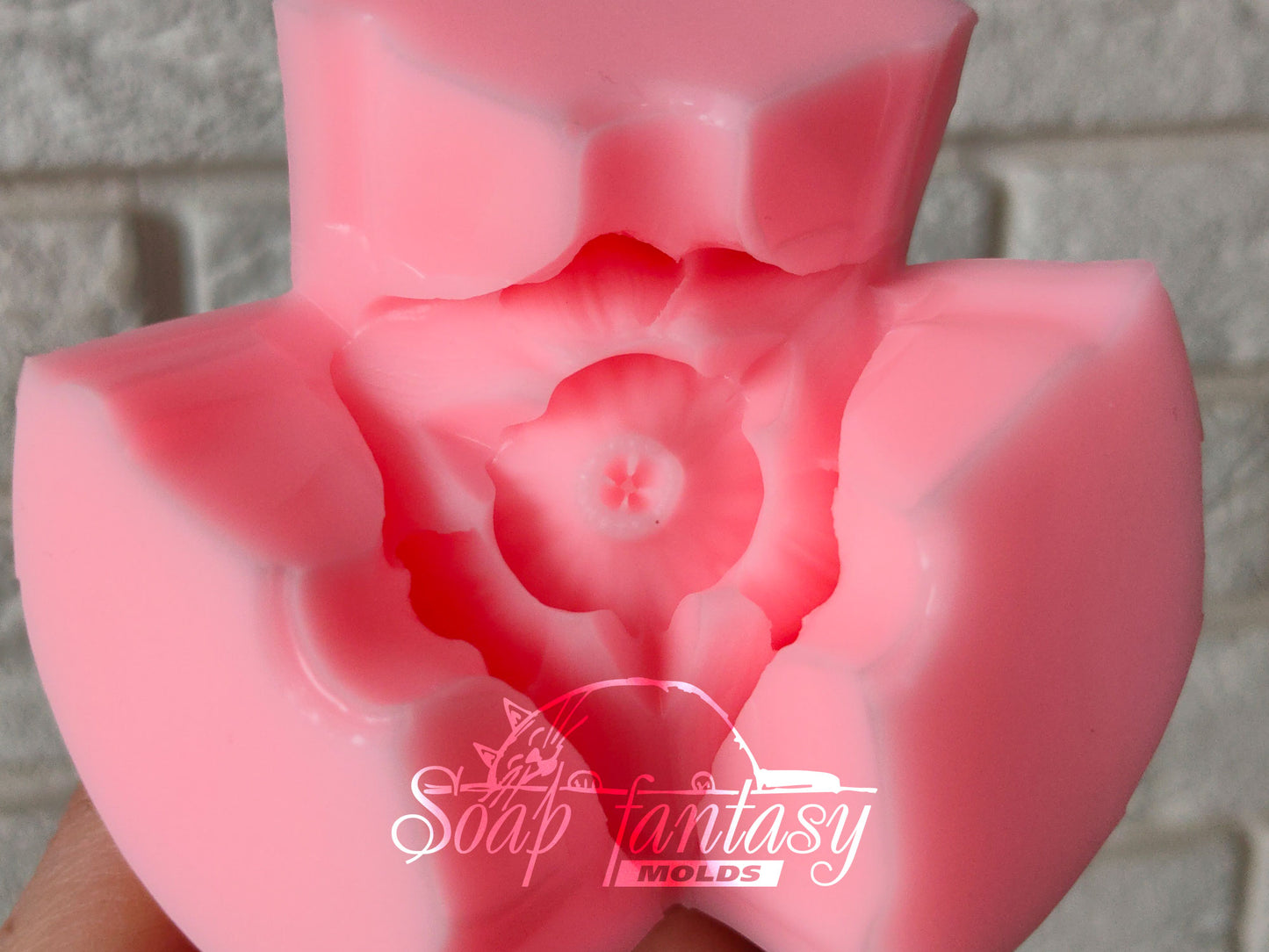 Narcissus / daffodil flower silicone mold for soap making
