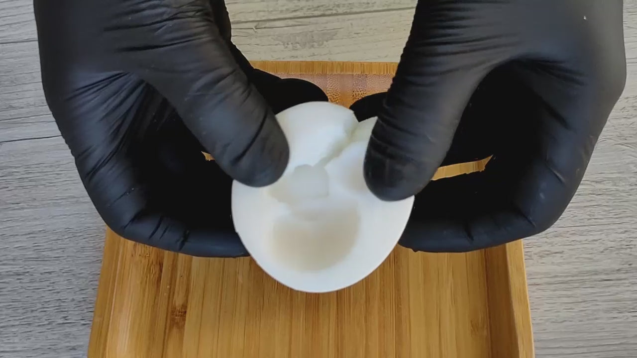 Food grade silicone 3D mold for Chocolate, Marshmallow, Candy & Fondant - Sleeping Tiny Mouse - Small Dessert Mold