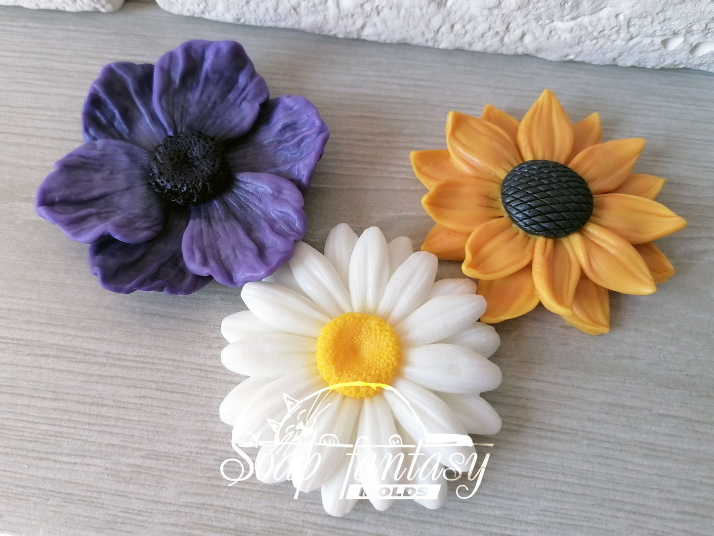 Daisy flower (very simple) silicone mold for soap making